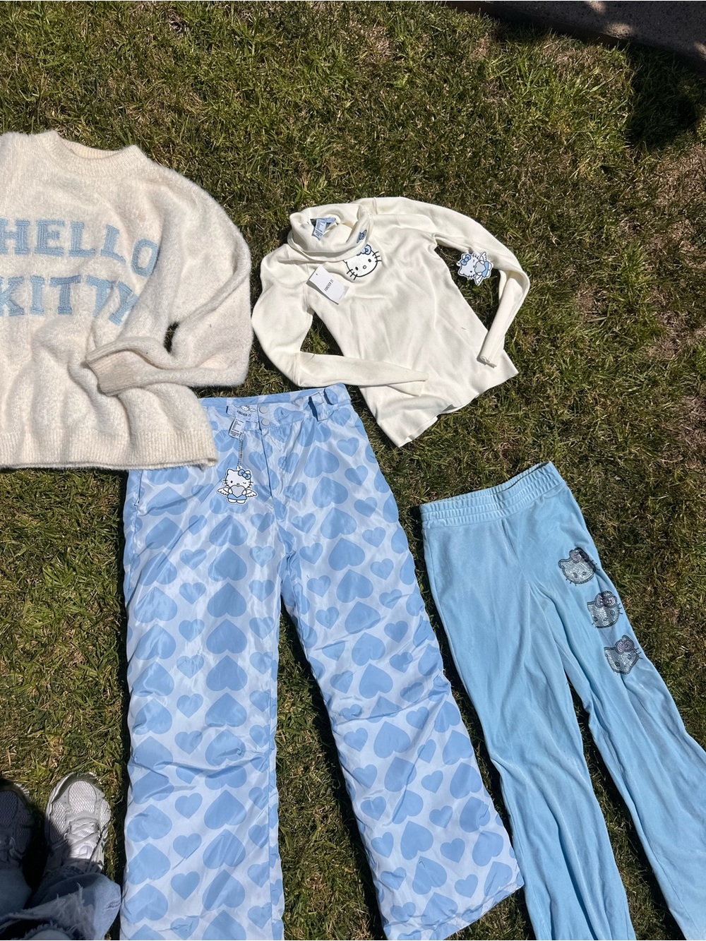 ✨Hello Kitty Forever 21 bundle